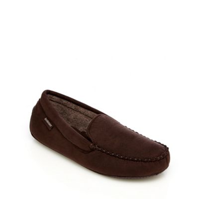 Totes Brown moccasin slippers